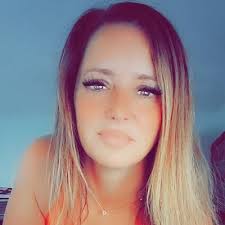 Elena Munoz (@munoz_elenita)