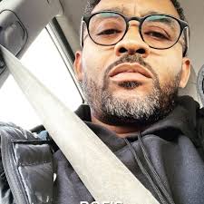 Who used to get haircuts at Henley's Barber Shop?