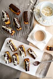 Les Cakes Coco Et Chocolat D Ottolenghi Recette Cake Coco Gateau Sucre Chocolat