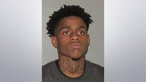 Suspect in shooting at Doe's Eat Place