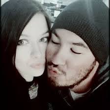 Melonie Bennett's Instagram, Twitter & Facebook