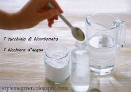 Bicarbonato di sodio per i capelli · mescolare lo shampoo che si intende utilizzare con la stessa quantità di bicarbonato di sodio. Shampoo Fai Da Te Naturale Per Capelli Grassi Depurarsi Naturalmente