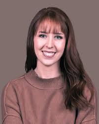 Lisa Giovannelli's Instagram, Twitter & Facebook