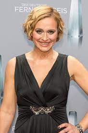 Ab august wird sie bei rtl zu sehen sein. Caren Miosga Wikipedia