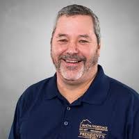 Jesse Lowe's Instagram, Twitter & Facebook