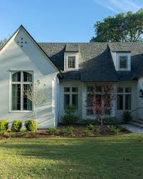 A Modern Countryside Home By Mccown Design Of Mobile Alabama Countryside House Exterior House Colors Combinations English Countryside