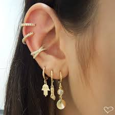 Mao De Fatima E Mao De Hamsa Saiba Tudo Sobre O Significado Blog Brincos Argola Na Orelha Brincos Tragus