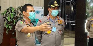 Pembelaan Polisi Tetapkan 6 Laskar FPI Tewas Tersangka Pengeroyokan | merdeka.com