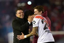 Born 22 february 1986) is an argentine professional footballer who plays as a central midfielder for ca river plate and the argentina national. Cuanto Dinero Rechazo Enzo Perez Para Quedarse En River Y Ser Lider Del Proyecto De Gallardo Infobae
