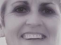 Lori Cartwright's Instagram, Twitter & Facebook