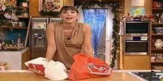 Benedetta parodi ha pubblicato un nuovo post su instagram con cui ha dato un dolce annuncio ai fan: I Menu Di Benedetta Ricette Per Pranzo Di Natale 2011 Cappone Ripieno Cappelletti E Pandoro Al Mascarpone Video