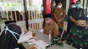 Dan mereka bertanya kepadamu apa yang mereka nafkahkan. Bupati Tabalong H Anang Syakhfiani Salurkan Zakat Melalui Baznas Pastikan Selalu Ada Dana Hibah Banjarmasin Post