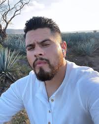 Adrian Isaac (@iamadrianisaac) • Instagram photos and videos