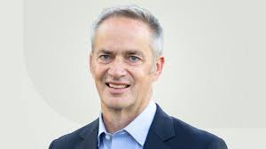 Ford's high-tech business transformation, fueled by cloud