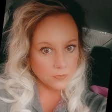 Congratulations to all 35 associates who completed our Emerging Leaders  Program this month! They have worked hard and focused