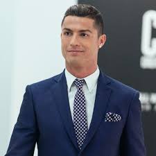 #cristiano ronaldo #cris #cristiano+ronaldo #cr7 #juventus #lionel messi #lightroom #background #iphone #salah #mohamed salah. Cristiano Ronaldo Promiflash De