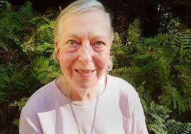 Obituary: For Sue Neff, the sheets of paper were her canvas