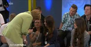 Um 12:30 uhr will sich. Palestinian Girl Defends Merkel Against Criticism The Local