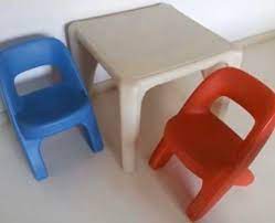 Give your little ones the perfect spot for coloring, enjoying a snack and more with this step2 table and chairs set. Step2 Table And Chair Set Babies Kids Baby Nursery Kids Furniture Kids Tables Chairs On Carousell