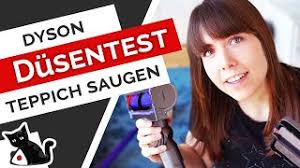 Das saugen sorgt für sauberkeit und langlebigkeit ihres hochflor teppichs. Teppich Saugen Umschaltburste Vs Dyson Elekroburste Was Ist Besser Youtube