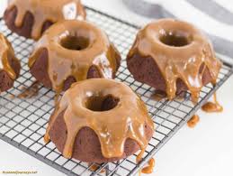 No master decorating skills needed for this stunning cake. Mini Bundt Cake Recipes Healthy Life Naturally Life