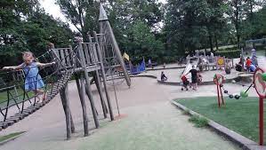 Lekker Buiten Spelen In Dordt 7 X Fijne Plekken Voor Een Dagje Klimmen Klauteren En Schommelen Indebuurt Dordrecht