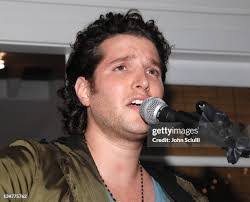 Michele Lara's Instagram, Twitter & Facebook