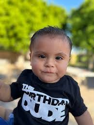 Gloria Licon's Instagram, Twitter & Facebook