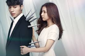 Can anyone translate the text in the image to english? Here S Why Millions Of Americans Are Binge Watching Korean Dramas Vox