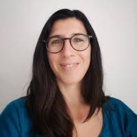 1300+ profils pour “Laura”