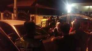 Batu caves is located right next to the mrr2. Kuala Lumpur Batu Caves Naupang Amangcip Pen Fridge Sungah Asisa In Kimu Zomi Daily