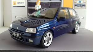 Image result for Bleu Corfou 1995 Renault