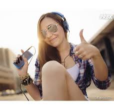 Ouça abaixa que é tiro de baila dance no palco mp3, a plataforma que divulga artistas independentes de verdade. Quer Traduzir Musicas No Celular Confira Os Melhores Aplicativos Para Android Ios E Windows Phone Purebreak