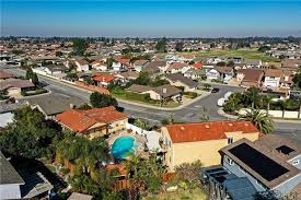 10900 La Flor Ave, Fountain Valley, CA 92708