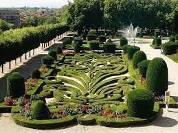 castres tarn jardins de l eveche dessines par lenotre paysage france tarn et garonne hautes pyrenees