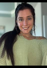 Julia Lyman (@julialymanbooks)