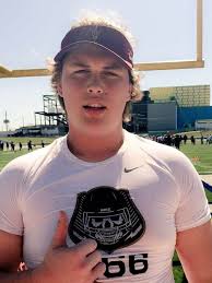 Top 10 Arizona high school football offensive linemen