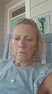 Bethany Carlson (@cant.tell.me.nothing33)