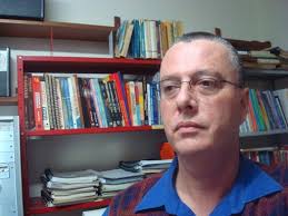 A CRISE DO CEFET: CANDIDATURA DO PROFESSOR ROGÉRIO ROSA