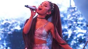 The pop star, 25, shared a photo of her and her father from. Entertainment Ariana Grande Posts Rare Photo With Her Dad To Celebrate Father S Day Celebrities