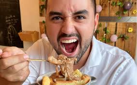 Reinado Popular Cuyabro