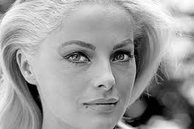 Virna Lisi, il paradigma della bellezza e professionalità