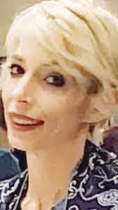 April Tullis's Instagram, Twitter & Facebook