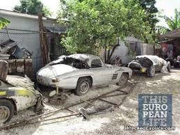 Mercedes 300sl Crashed In Cuba Abandoned Cars Barn Find Cars Old Classic Cars