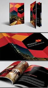 Hasil dari coretan coreldraw x4, dengan menyentuh lengkungan ganda pada sisi bagian atas dan persegi halus, bisa menjadikan barosur tampak menarik elegan. 50 Contoh Brosur Dengan Desain Layout Unik Dan Lipatan Cantik Unik Ideas Brochure Design Layout Brochure Layout Pamphlet Design