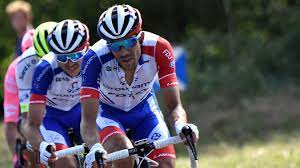 Pinot has been struggling with his health since his crash in the opening stage of the 2020 tour de. Tour De France On Est Bien En Vie Et En Pleine Sante Affirme Marc Madiot