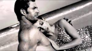 William was born on august 29, 1980 in cojimar william levy makes a surprise appearance at the grove in los angeles for extra tv jennifer lopez love? William Levy Jennifer Lopez I M Into You Youtube