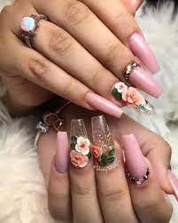 La Imagen Puede Contener Una O Varias Personas Y Primer Plano Cute Nails Luxury Nails Nail Designs