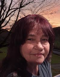 Edward Lukas's Instagram, Twitter & Facebook