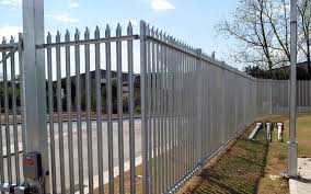 What sets diamond fence apart from its competitors? Commercial And Industrial Fencing Supplies Protecting Critical Assets